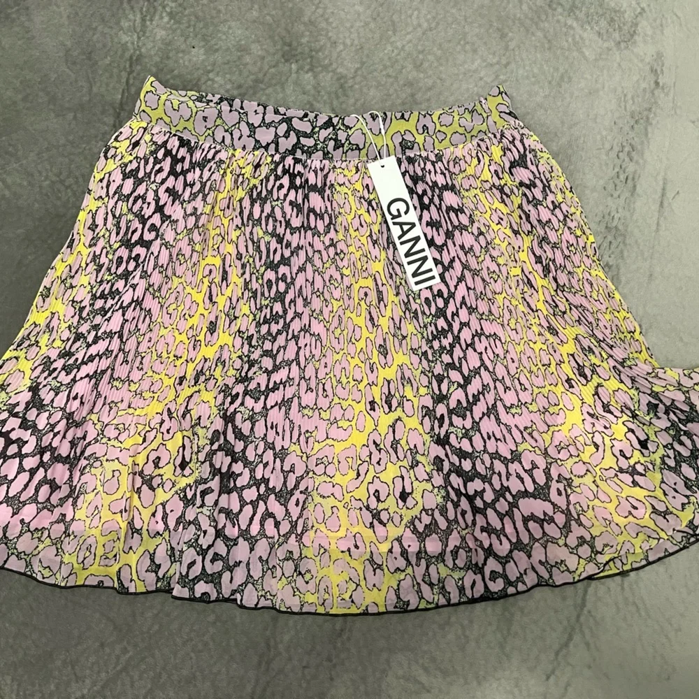 NWT GANNI Pleated Skirt size 40 - Picture 4 of 6